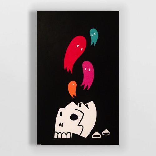 Broken skull emitting colorful ghosts